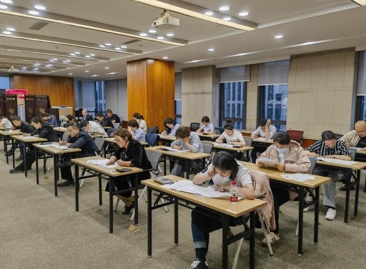 社会招聘项目笔试考试现场