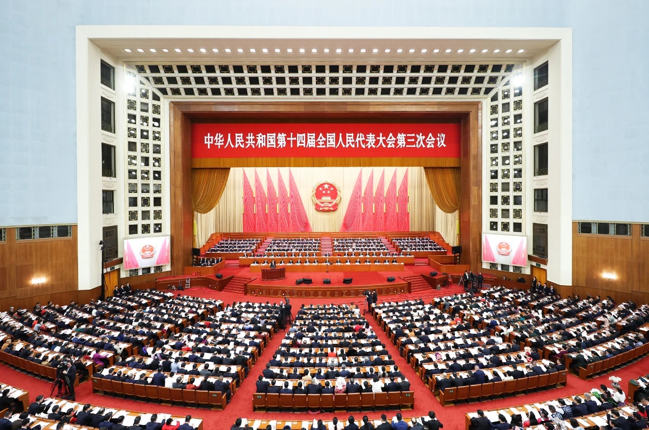 2025全国两会深度解读